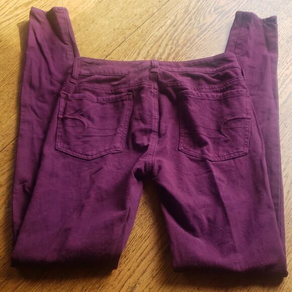 American Eagle Burgundy Jeggings Women’s 2 W26 L30 | Stretchy Fall Leggings - Picture 3 of 9